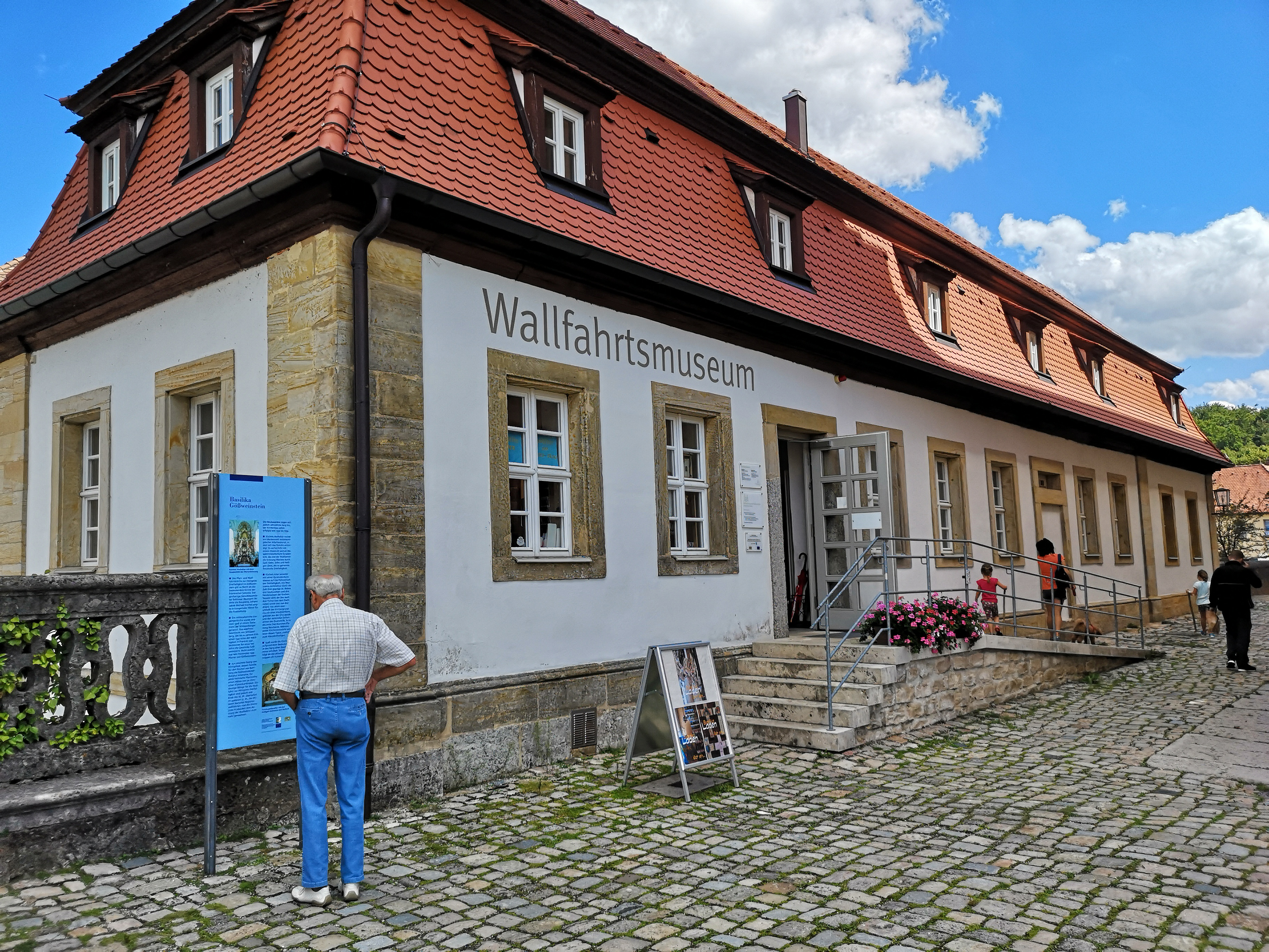 Ausstellungen im Wallfahrtsmuseum
